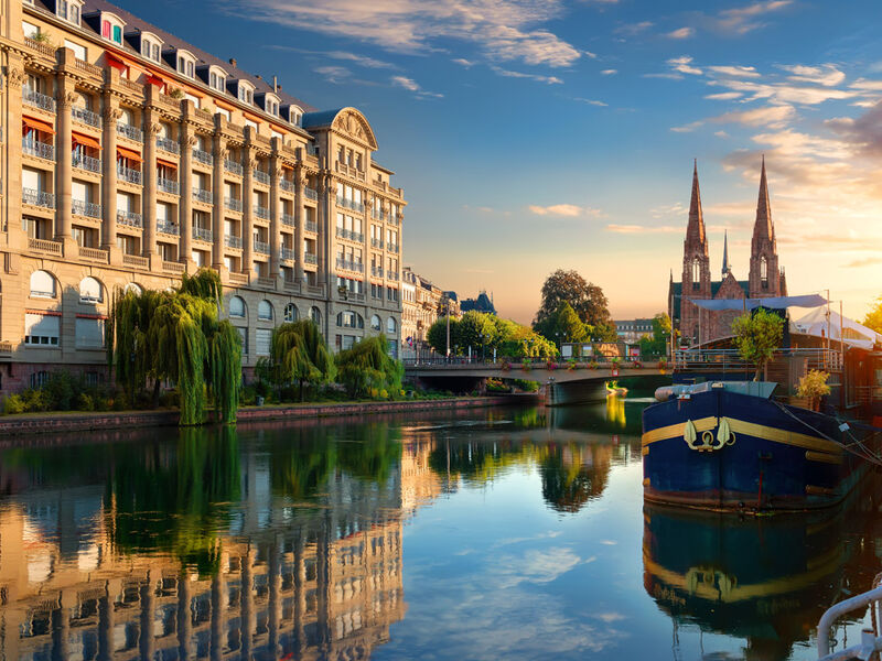 Ankara`dan Direkt Hareket Görkemli Rüya Üçgeni Almanya - Fransa - İsviçre 4 Gece - SunExpress ile 19 Mart Hareket (Ramazan Bayramı Özel) AT1015