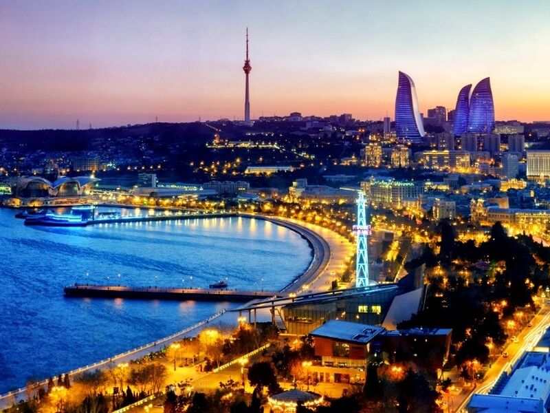 Görkemli Bakü Hazar`ın İncisi - Türk Hava Yolları ile 20 Mart (Ramazan Bayramı Özel) AT1304