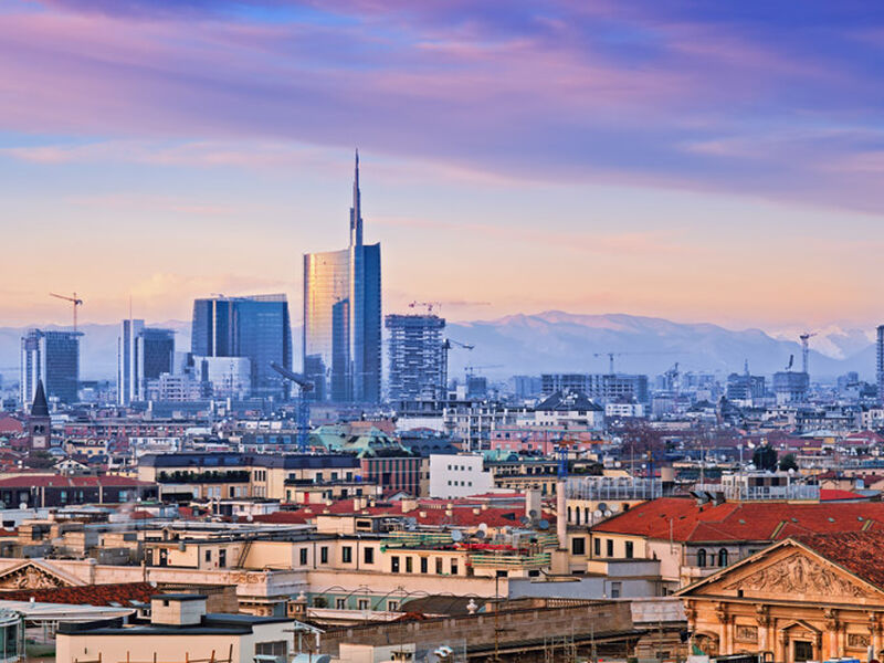 İtalya Serüveni İzmir Kalkışlı Corendon Hava Yolları ile 7 Gece NAP - BGY - 1143