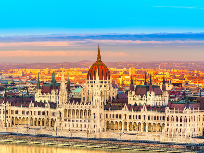 Uçaklı Orta Avrupa Masalı Turu 7 Gece VIE VIE (PGS - 25.05 Kurban Bayramı) - 1203