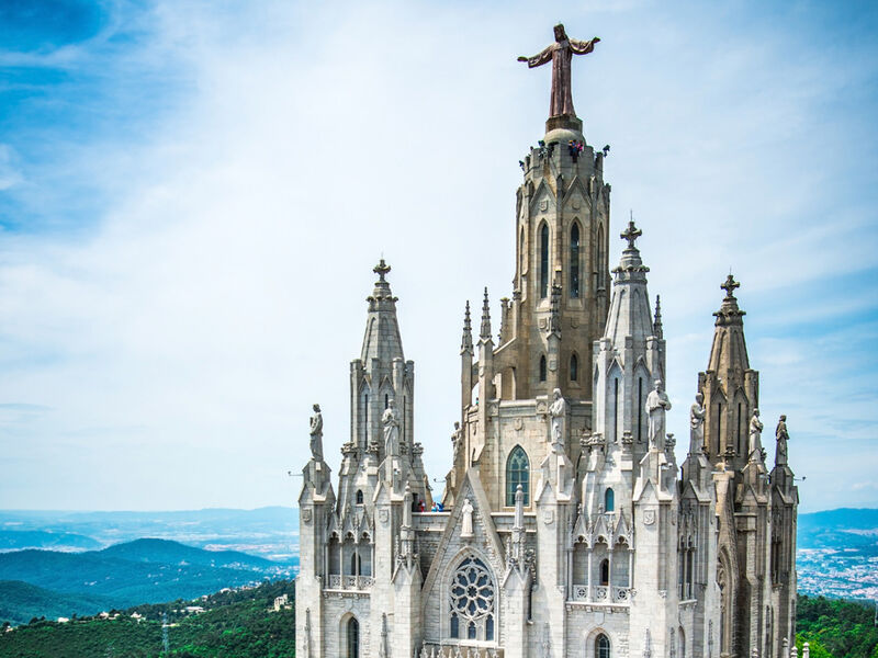 İzmir`den Direkt Hareket Görkemli Barselona ve Mimari Harikalar 3 Gece - SunExpress Hava Yolları ile (2026 Kış Dönemi) AT1238