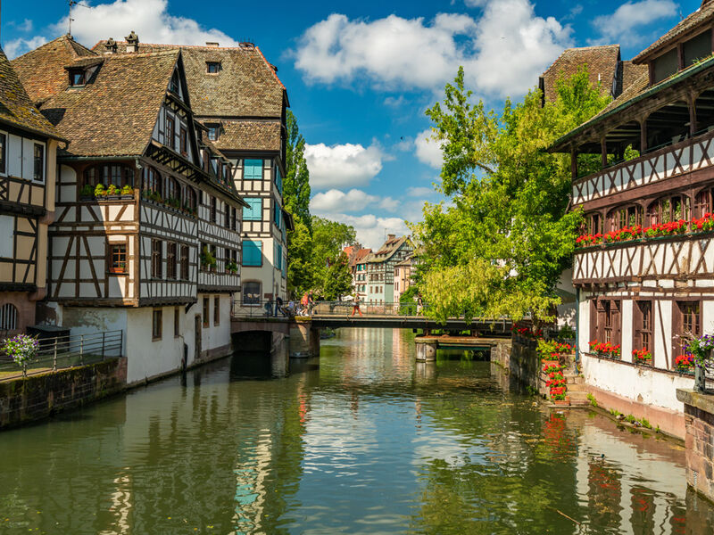 Görkemli Rüya Üçgeni Almanya - Fransa - İsviçre 3 Gece - THY ile (2026 İlkbahar Dönemi) AT1186