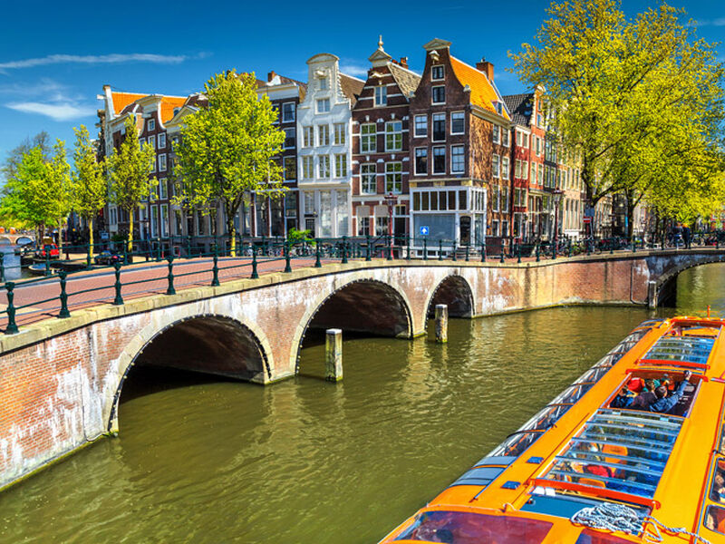 Ankara`dan Direkt Hareket Görkemli Amsterdam - Renklerin Şehri 4 Gece - SunExpress ile 19 Mart (Ramazan Bayramı Özel) AT1013