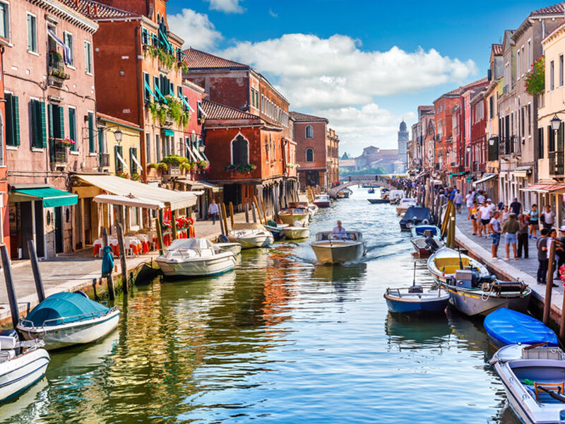 İtalya Serüveni İzmir Kalkışlı Corendon Hava Yolları ile 7 Gece NAP - BGY - 1143