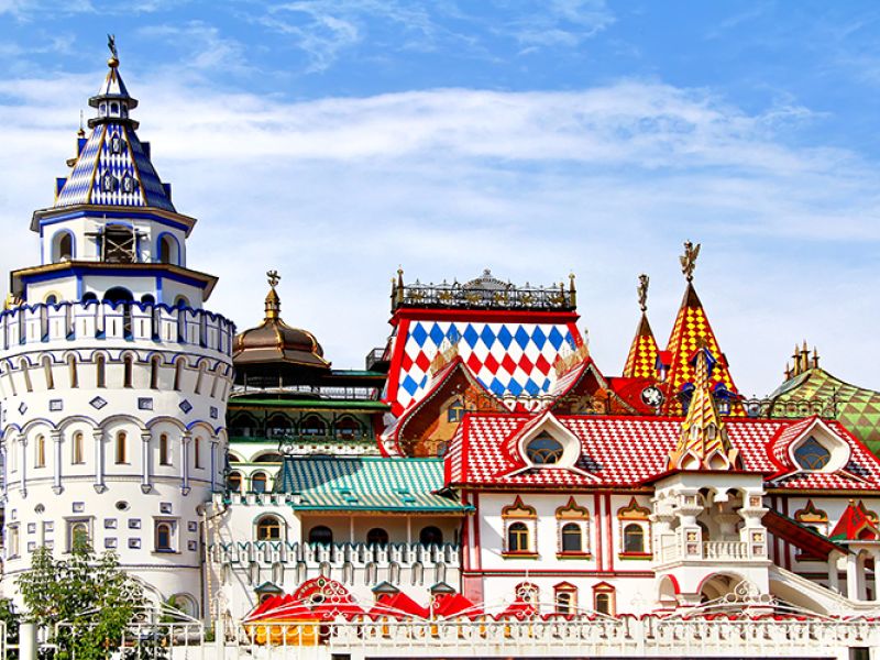 VİZE DAHİL BİR RUSYA MASALI TURU Moskova & St. Petersburg - OUT-1001