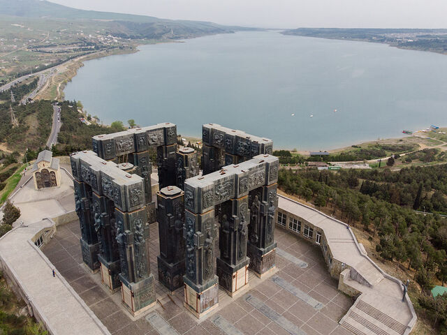 İkonik Kafkaslardan Karadeniz’e Turu 29 Nisan Hareketli 4 Gece Konaklamalı Uçaklı İstanbul Çıkışlı - GT-016