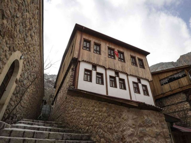 İkonik Turistik Doğu Ekspresi Turu | 3 Gece Otel 2 Gece Tren Konaklamalı | Sabiha Gökçen Havalimanı Çıkışlı | Yılbaşı Özel GT-216