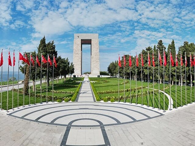 İkonik Marmara`nın Tarihi Başkentleri Turu Kurban Bayramı Özel (Kazdağları Jeep Safari ve Ayvalık Tekne Turu) |4 Gece Konaklama İstanbul Çıkışlı