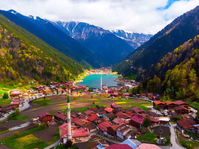 29 Ekim Özel Uçaklı İkonik Butik Doğu Karadeniz Trabzon Rize Artvin Turu | 2 Gece Konaklamalı İstanbul Çıkışlı - GT-232
