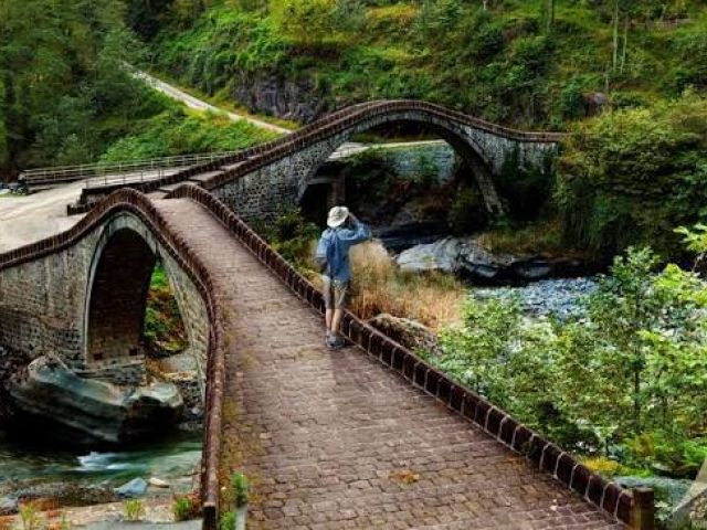 29 Ekim Özel Uçaklı İkonik Butik Doğu Karadeniz Trabzon Rize Artvin Turu | 2 Gece Konaklamalı İstanbul Çıkışlı - GT-232