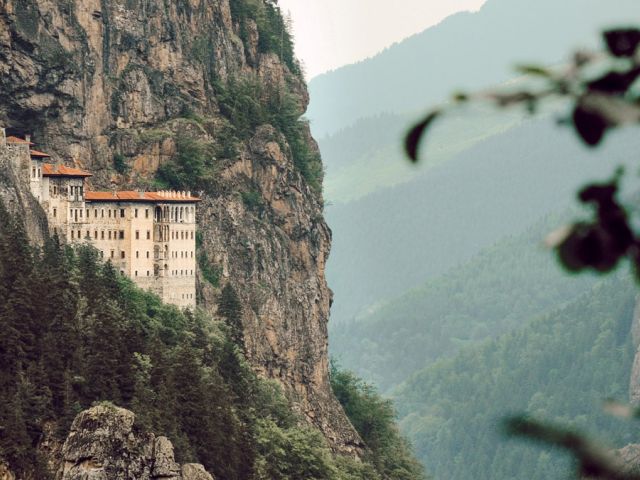 29 Ekim Özel Uçaklı İkonik Butik Doğu Karadeniz Trabzon Rize Artvin Turu | 2 Gece Konaklamalı İzmir Çıkışlı - GT-230