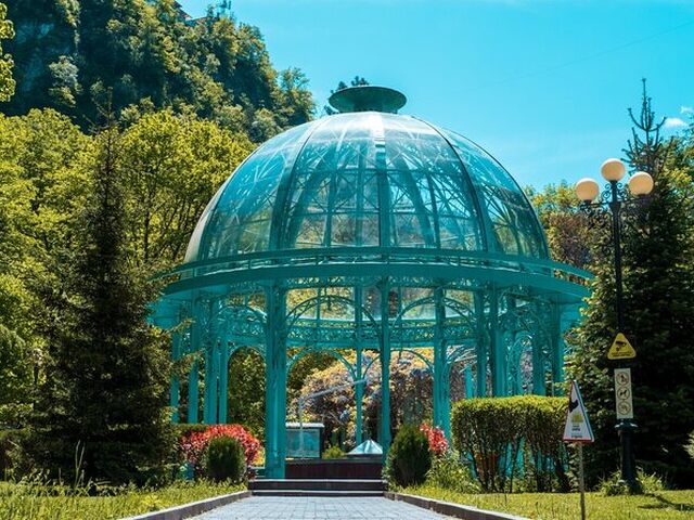 İkonik Kafkaslardan Karadeniz’e Turu | 4 Gece Konaklamalı Uçaklı İstanbul Çıkışlı Kurban Bayramı Özel 27 Mayıs Hareketli - GT-015 