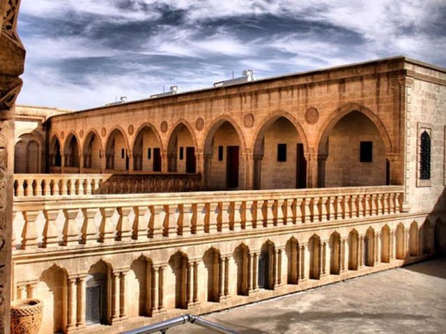 İkonik Mardin Turu | 2 Gece Konaklamalı Uçaklı İstanbul Çıkışlı 19 Mayıs Özel - GP-002