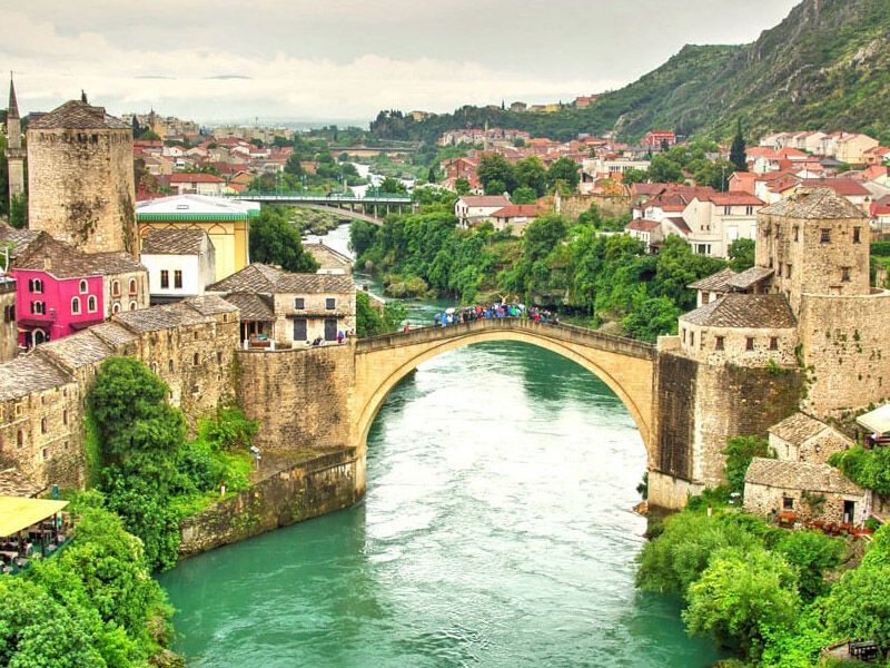 Ankara Çıkışlı Kosovalı Büyük Balkanlar Turu AJet ile Extra Turlar ve Akşam Yemekleri Dahil SJJ-SJJ