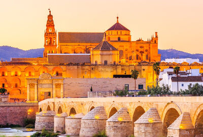 Görkemli İspanya ve Endülüs Şehirleri 7 Gece - THY ile (2026 İlkbahar Dönemi) (SVQ-SVQ) AT1279