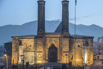 Yılbaşı Özel Uçaklı Butik Kars Erzurum Sarıkamış Turu ( Doğu Ekspresi Tren Yolculuğu)