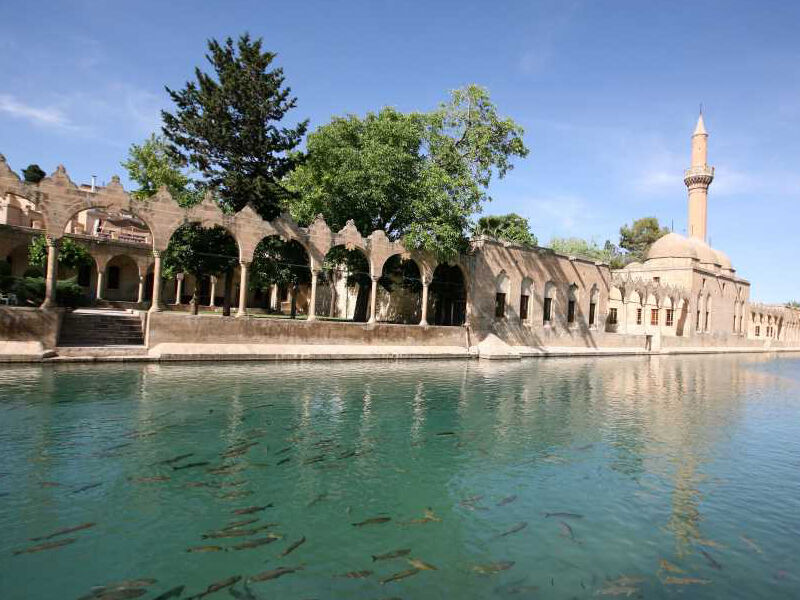  Uçaklı Butik Gaziantep Urfa Mardin Diyarbakır Gap Turu (2 Gece Otel Konaklamalı)